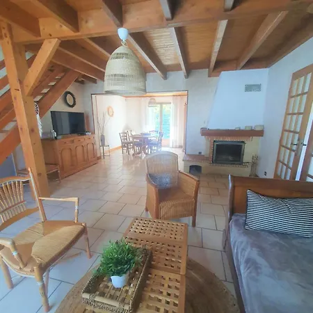 Holiday home Charmante Maison Proche - 5242 Soulac-sur-Mer