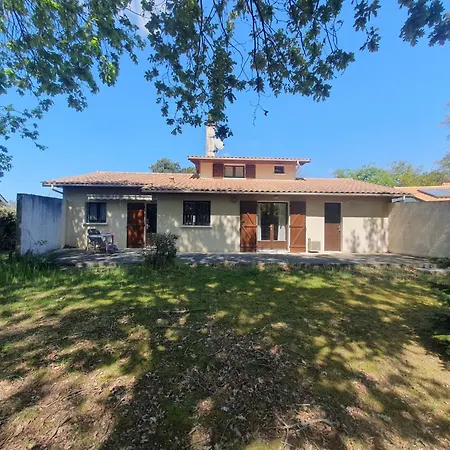 Charmante Maison Proche - 5242 Holiday home *